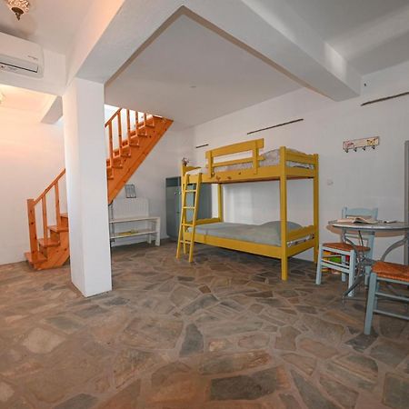 Astraia Agios Ioannis (Tinos) Exterior foto